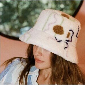 NWOT Lack of Color Teddy Short Bucket Sherpa Colorful Hat